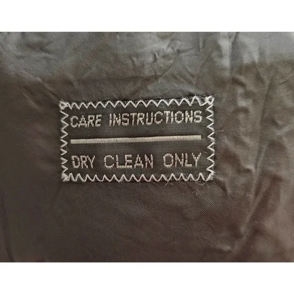 ARMANI COLLEZIONI Vintage Men's Black Wool Single-Breasted Button Blazer Sz 44R - Picture 7 of 11